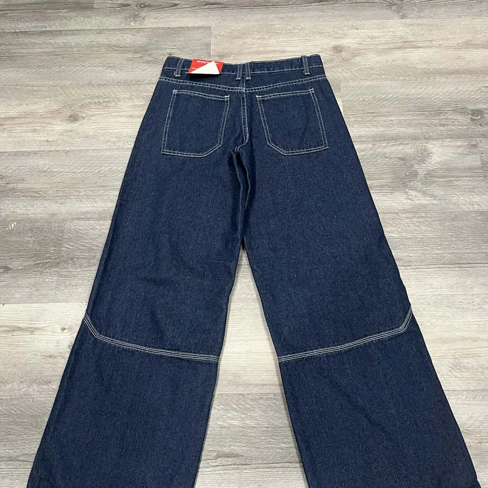 Women's Relaxed Fit Dark Blue Jeans